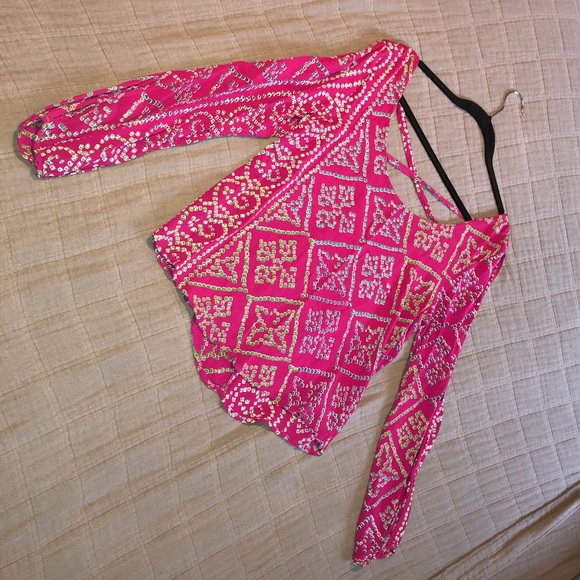 Francesca’s Collection - Long Sleeve Blouse - Picture 4 of 4